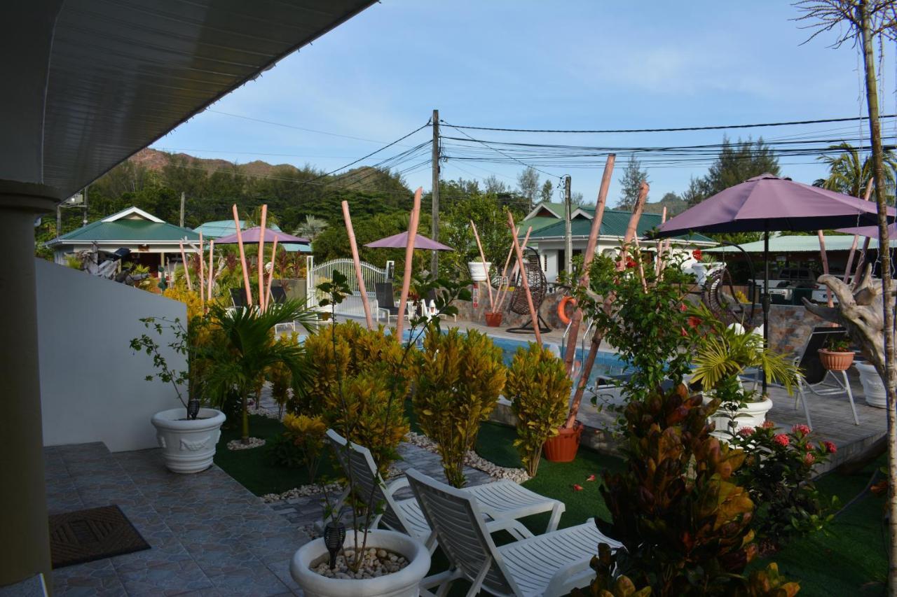 Leo'S Petit Villa Annex Praslin Екстериор снимка